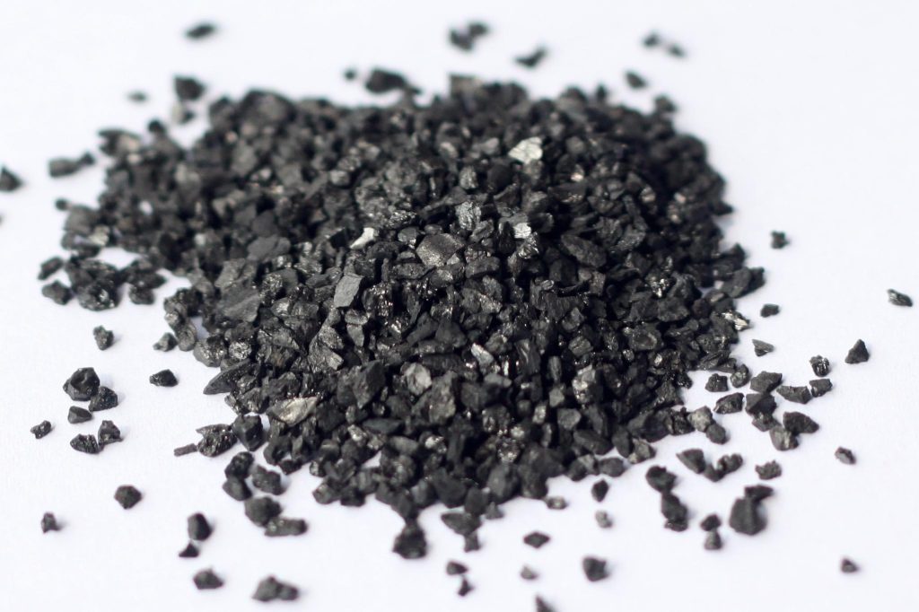 <strong>Activated Carbon Grinding Mill and Application of Activated Carbon</strong><strong></strong>